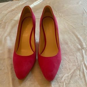 Nine West Fuchsia Pink Suede Block Heel Pumps Size 8M